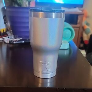 Silver Tumbler with Lid